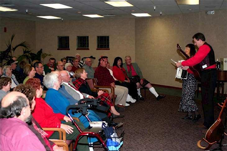 Tom and Mary Kay perform for Nevada Society of Scottish Clans